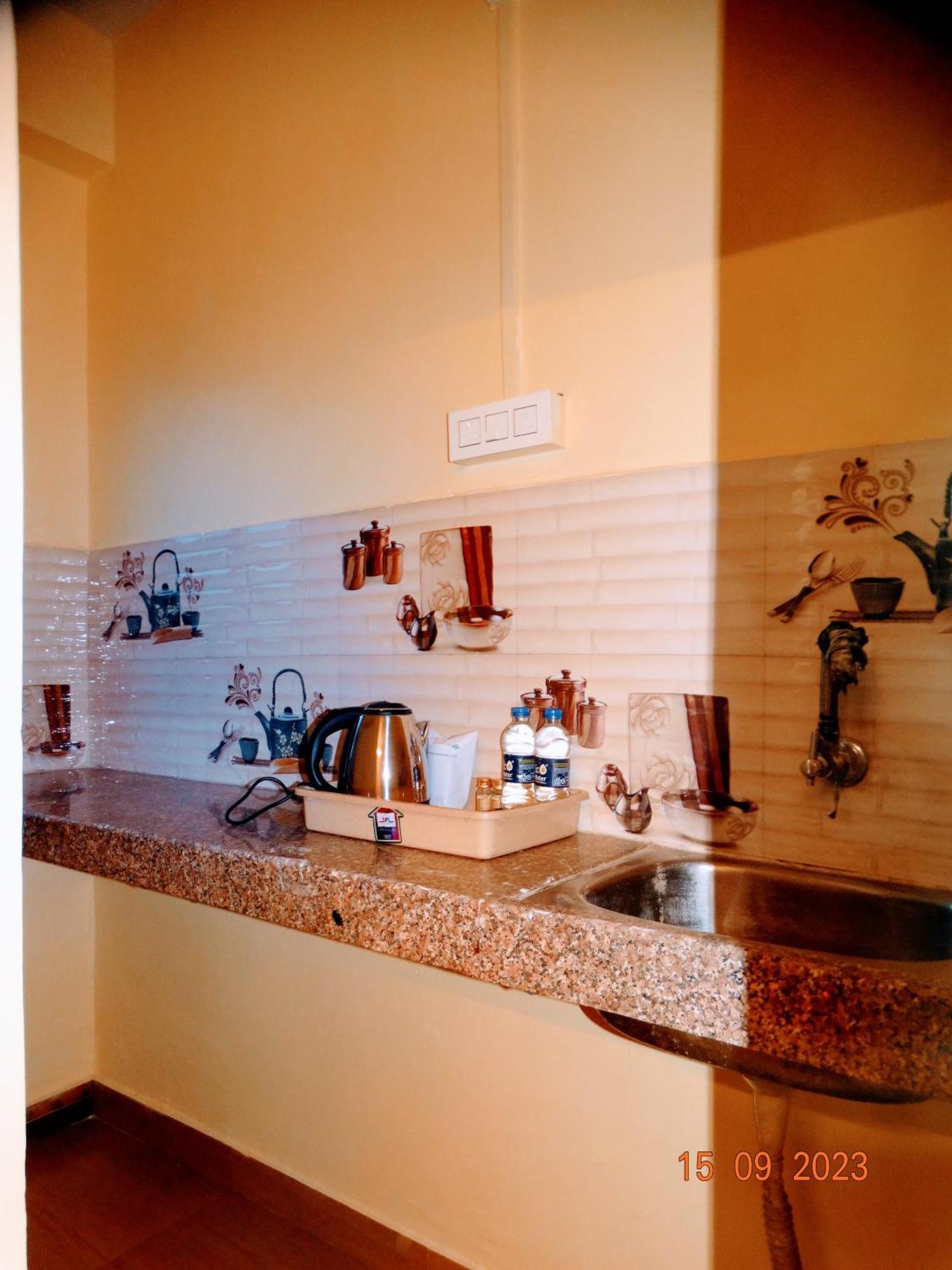 Shree Ram Sia Hotel An Unit Of Shree Ram Sia Trading And Residency Gaya Exteriér fotografie